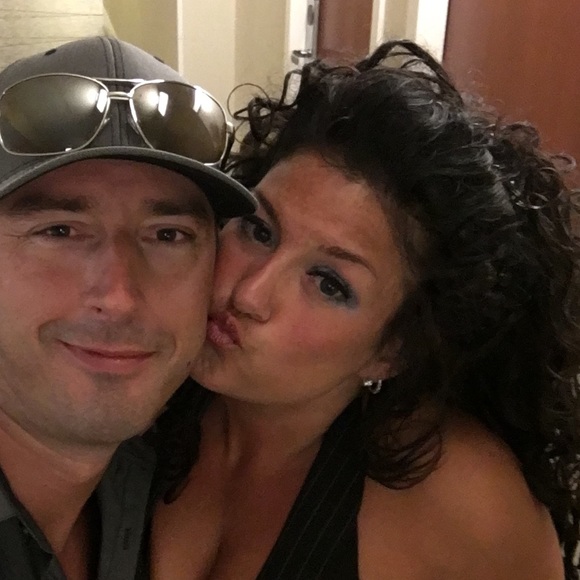 Meet your Posher, Lisa - Picture 8 of 8